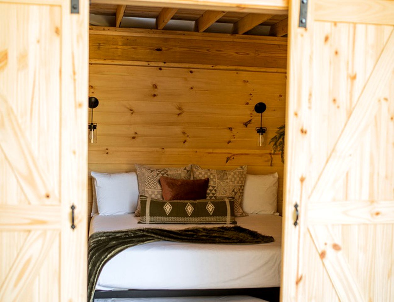 Fantastic Dome Rental for an Amazing Tennessee Glamping Experience