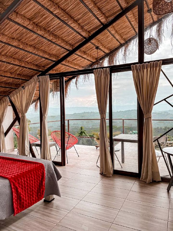 Romantic Hut, makes for a Beautiful Couples Vacation in Colombia