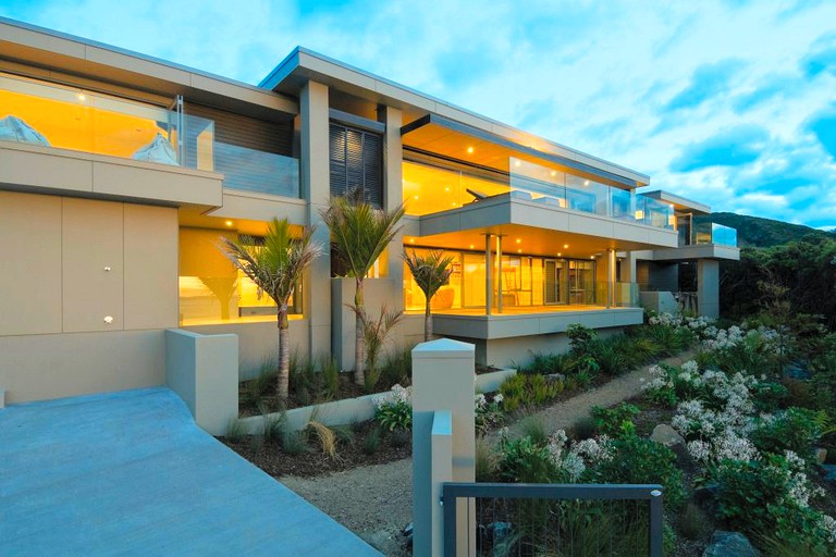 Beach Houses (Rawhiti, North Island, New Zealand)