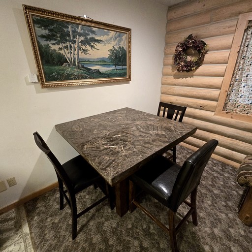 Spacious Cottage near Yellowstone National Park in Fremont County, Idaho | Cabins (Island Park, Idaho, United States of America)