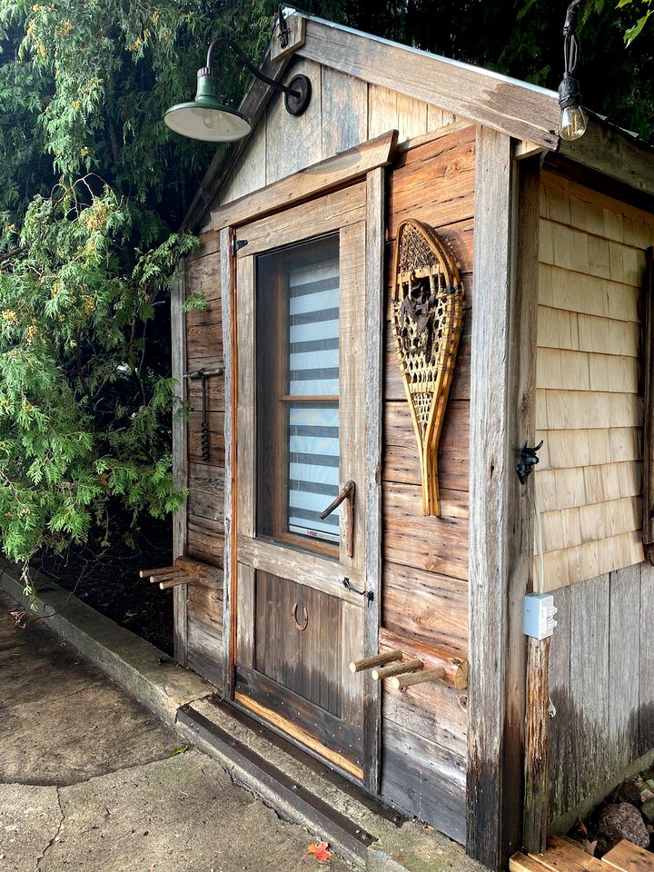 Great Quebec Cabin for a Romantic Getaway in Canada