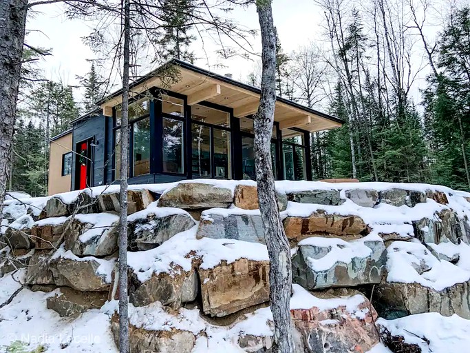 This cabin is perfect for glamping in Quebec