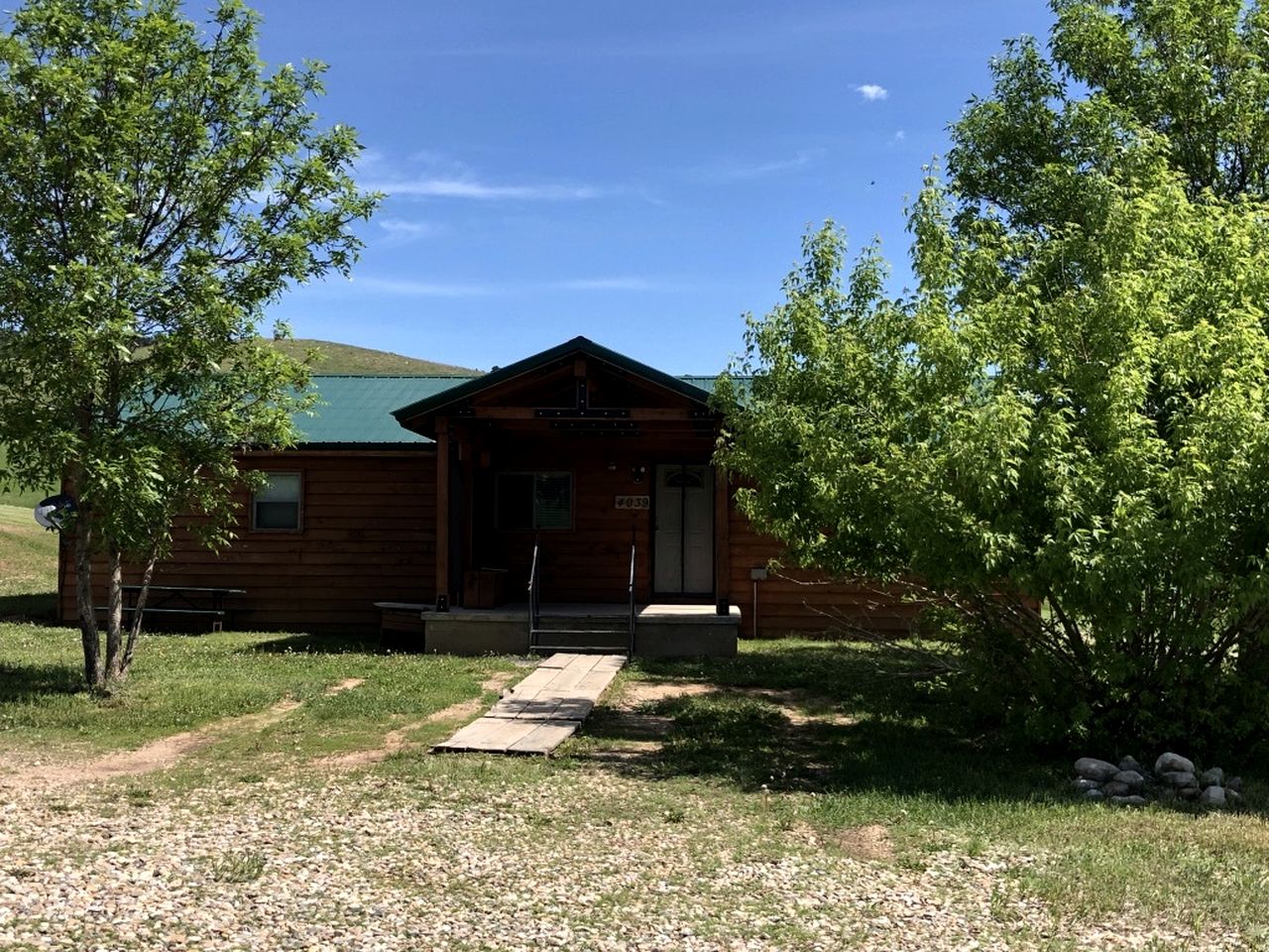 Large, Three Bedroom Cabin in Sturgis, South Dakota, Perfect for a Glamping Retreat to the Badlands