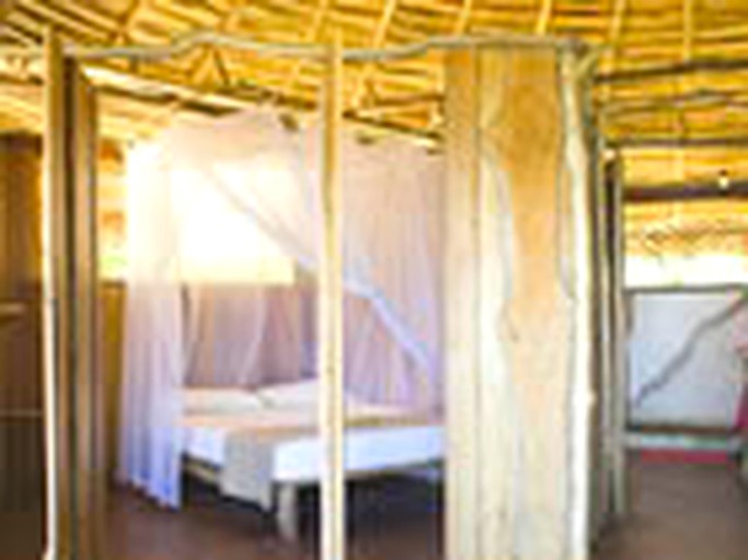 Huts (Bastimentos Island, Bocas del Toro, Panama)