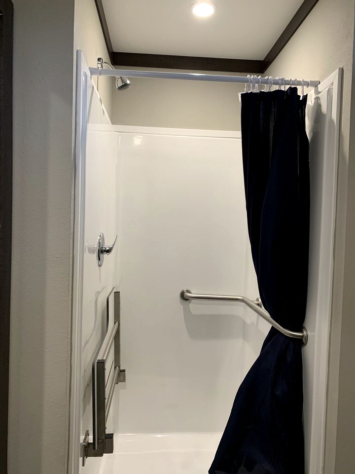 Modern Tiny House Rental Perfect for Glamping near Austin