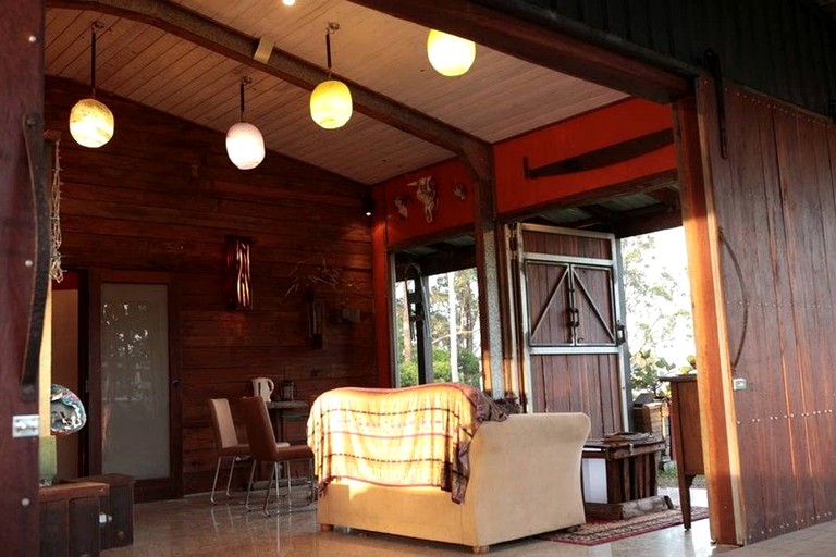 Cabins (Gold Coast, Queensland, Australia)