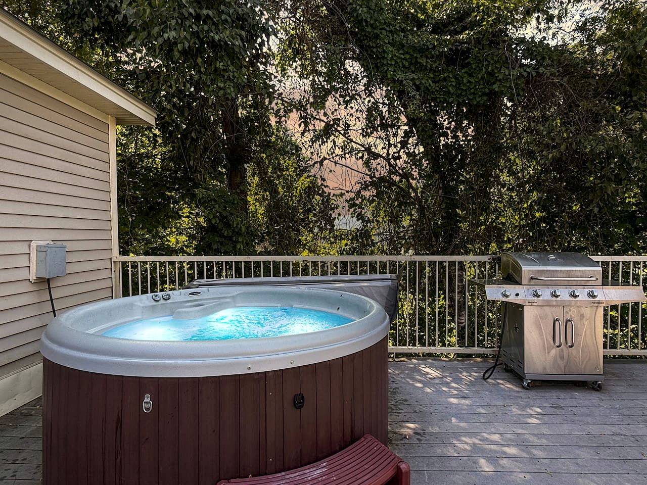 Expansive North Conway Retreat with Hot Tub & Game Room near Downtown, New Hampshire