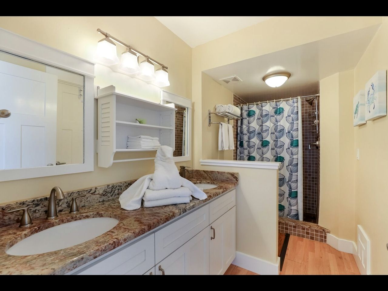Beachfront Getaway with Stunning Ocean Views and Private Balcony on Anna Maria Island, Florida