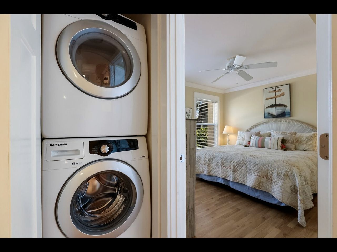 Beachfront Getaway with Stunning Ocean Views and Private Balcony on Anna Maria Island, Florida