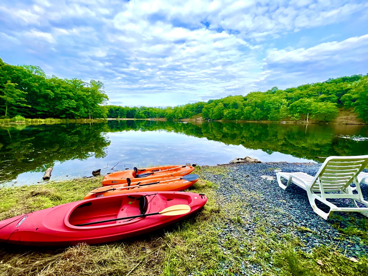 Incredible Waterfront Cabin with Game Room and Hot Tub in East Stroudsburg, Pennsylvania