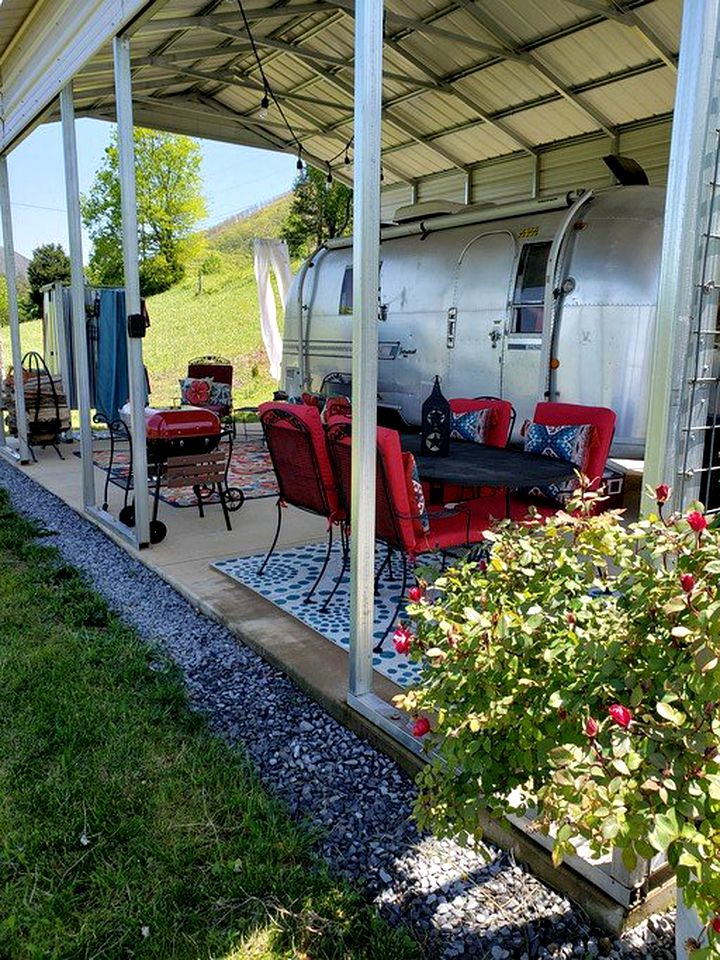 Vintage Airstream for a Unique Getaway near Watauga Lake in Elizabethton, Tennessee