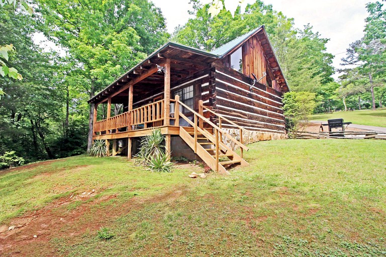 The Cabins at Copperhill Cabin 1 Cleaning Fee 75, Cabins