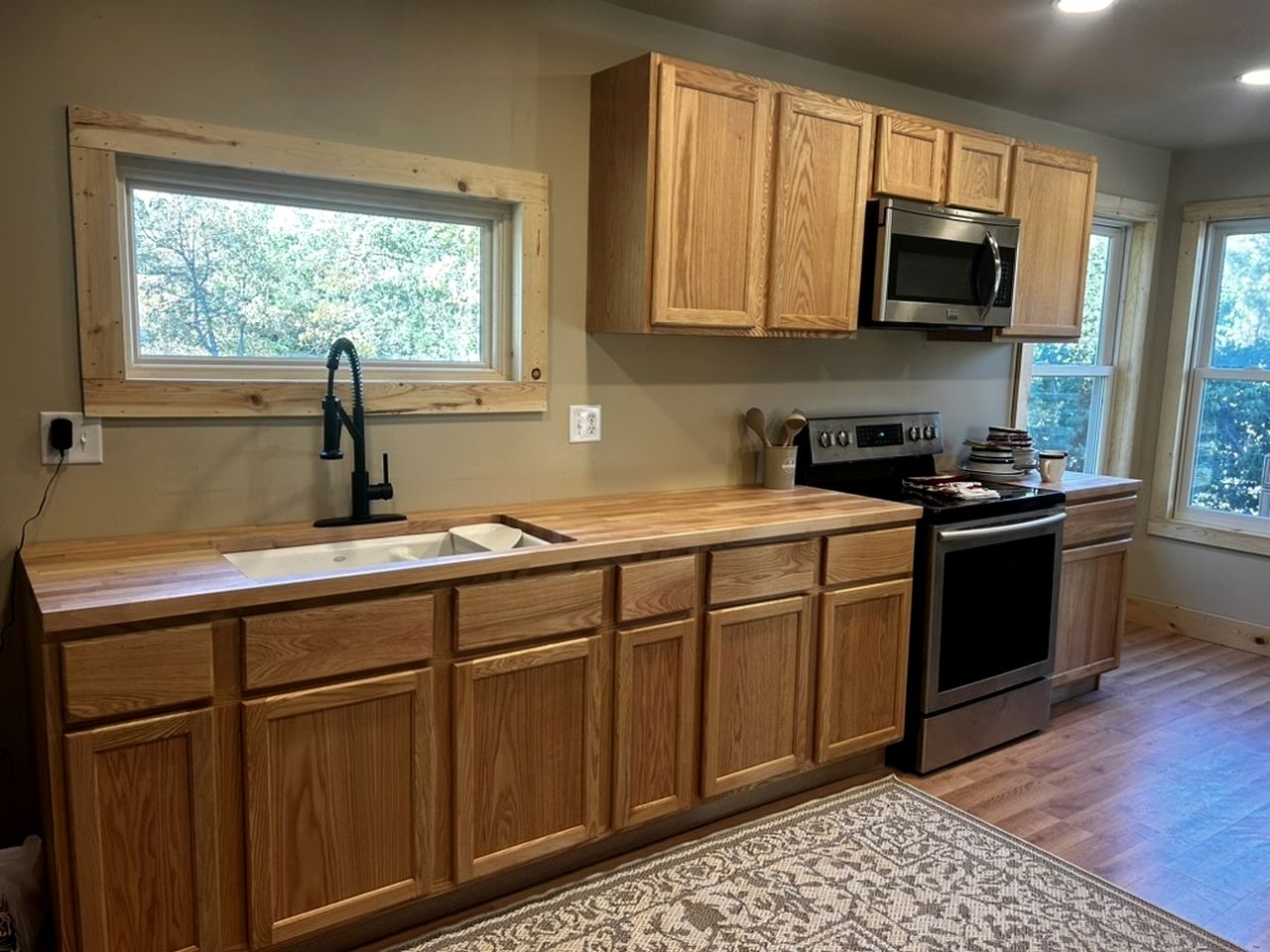 Spacious Cabin with Fire Pit, Perfect for a Family Getaway to Custer State Park