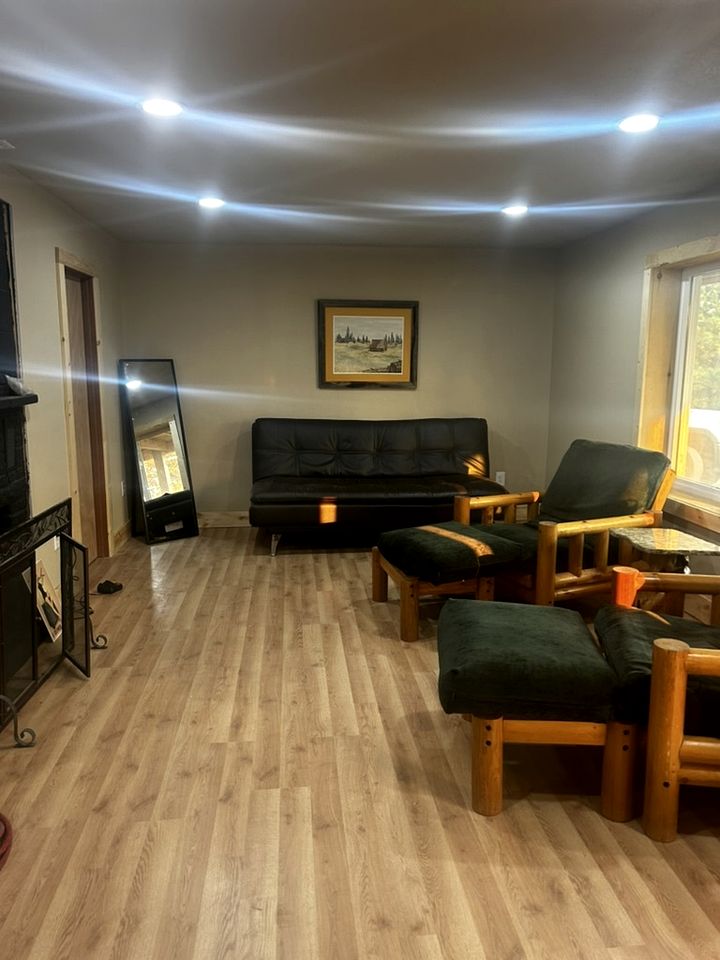 Spacious Cabin with Fire Pit, Perfect for a Family Getaway to Custer State Park