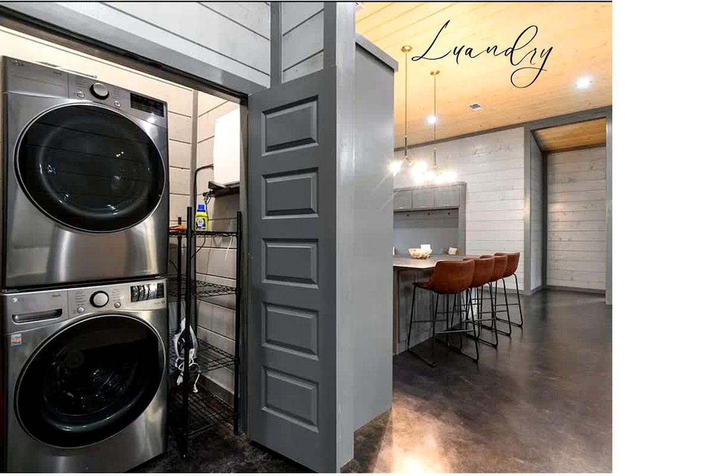 Secluded Luxury Cabin with Hot Tub & Fishing Pond Near Broken Bow Lake, Broken Bow OK