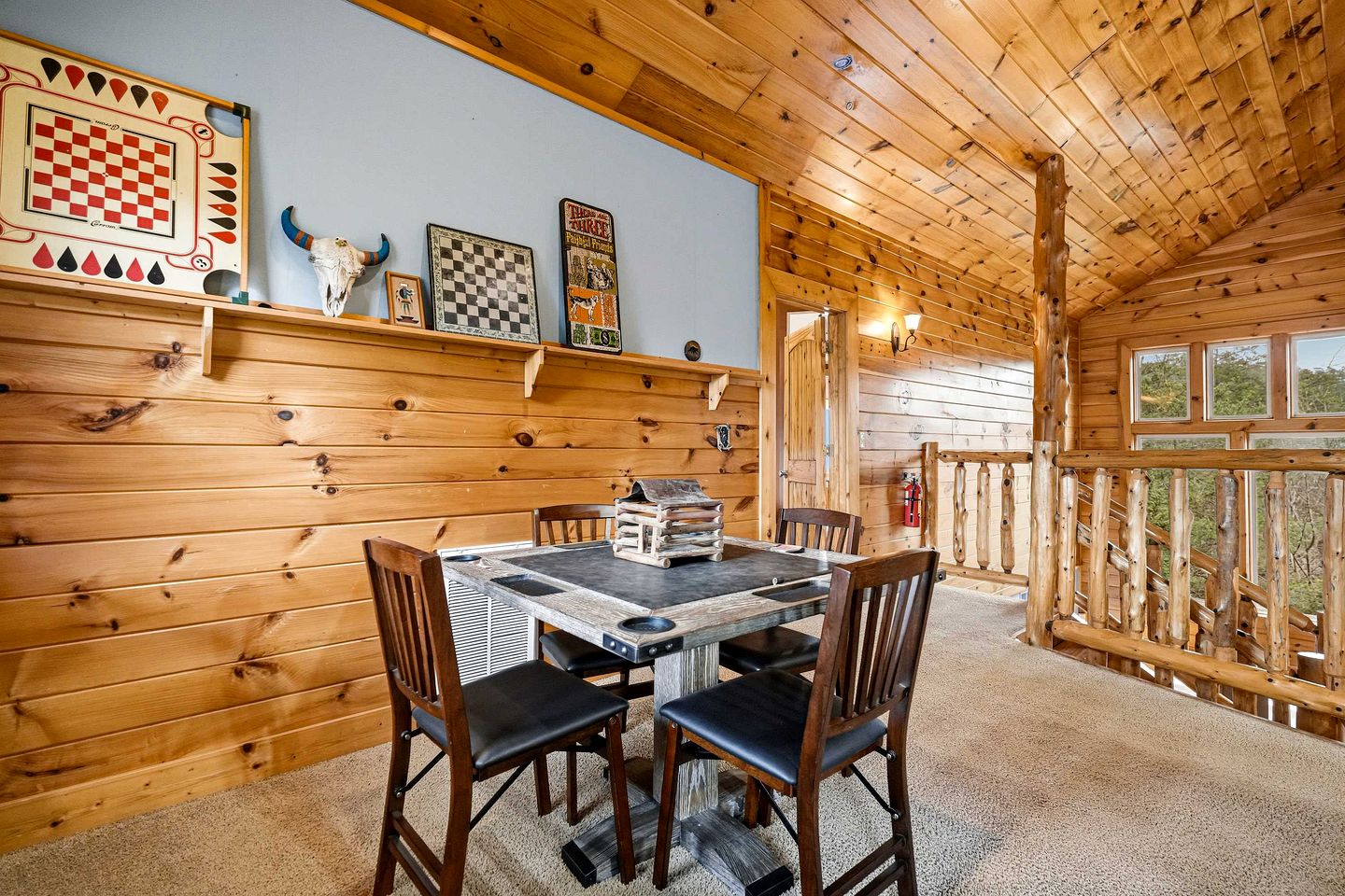 Luxury Log Cabin Escape with Hot Tub, Decks & Family Fun Spaces in Sevierville, Tennessee