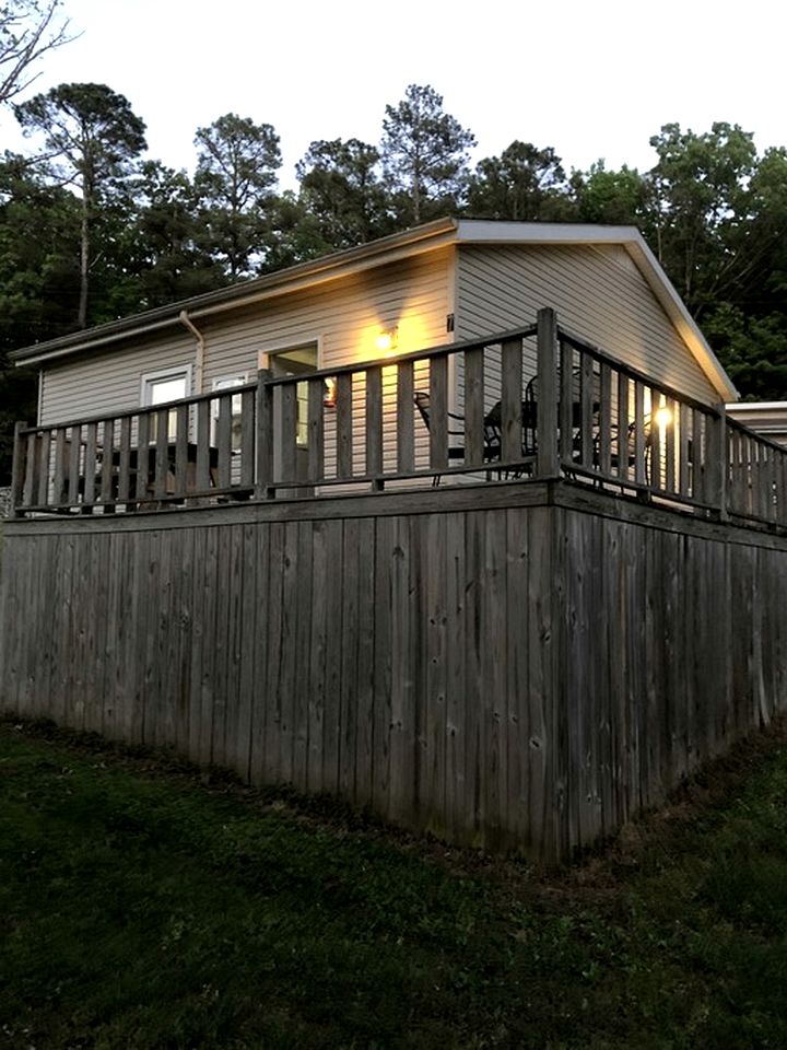 Hickory Hill Resort Kentucky Lake, Cabins 117397, Benton, United States