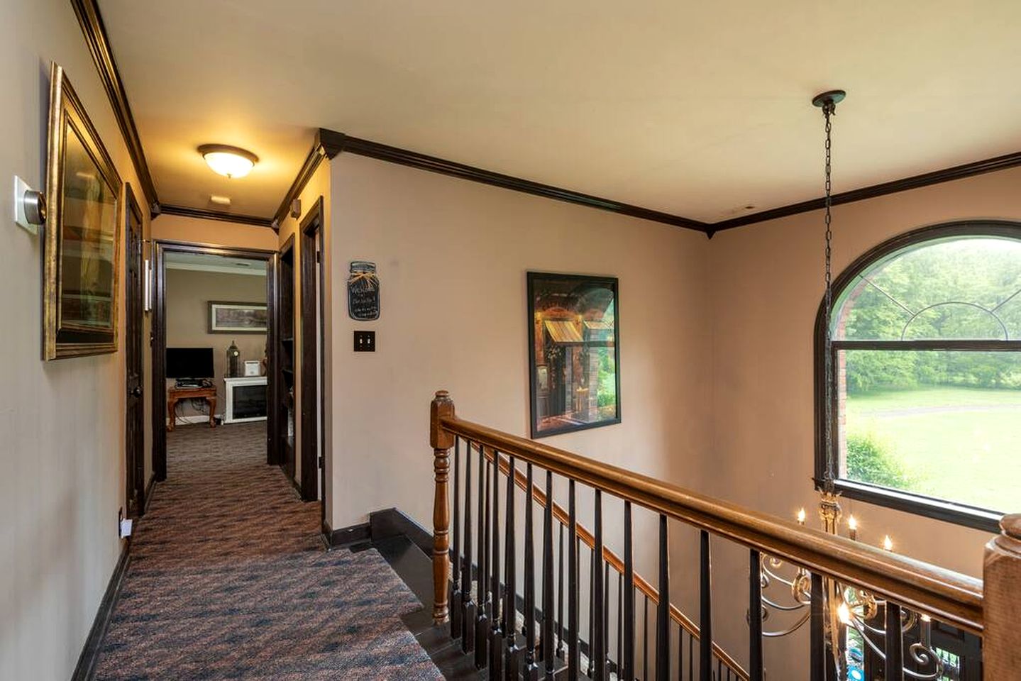 Peaceful Historic Villa with Hot Tub & Pool near Downtown Nashville, Tennessee