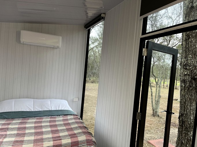 Tiny Houses (Australia, Jimboomba, Queensland)