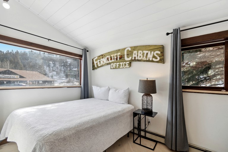 Cabins (United States of America, Allenspark, Colorado)