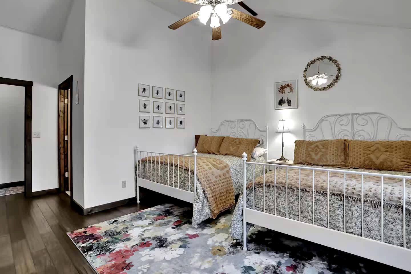 Pet Friendly Cabin for Large Groups in the Eastern Panhandle of West Virginia, Surrounded by Scenic Nature and Historic Attractions