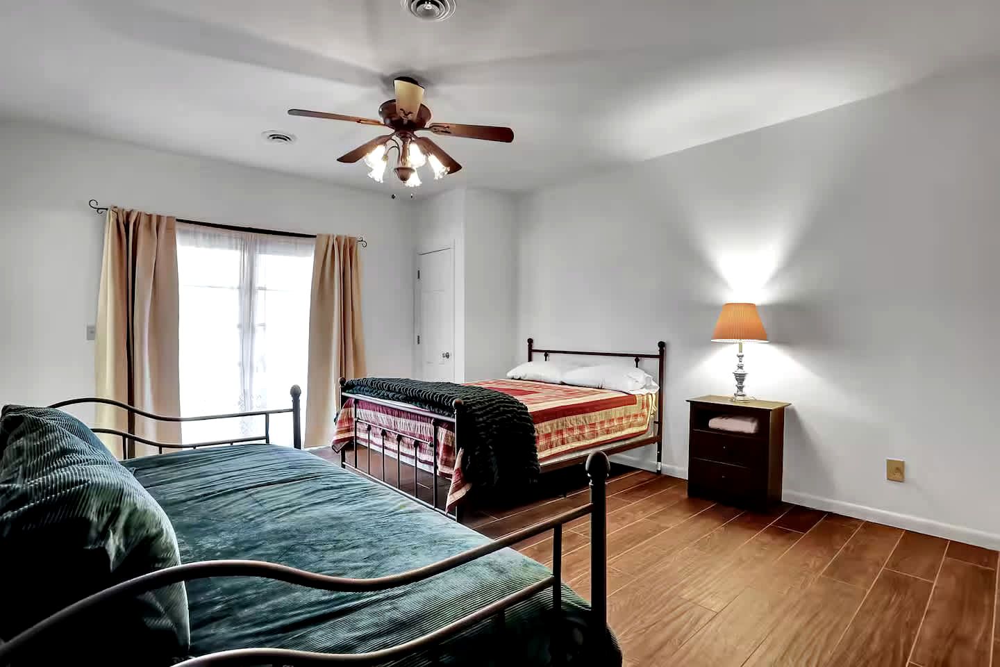 Pet Friendly Cabin for Large Groups in the Eastern Panhandle of West Virginia, Surrounded by Scenic Nature and Historic Attractions