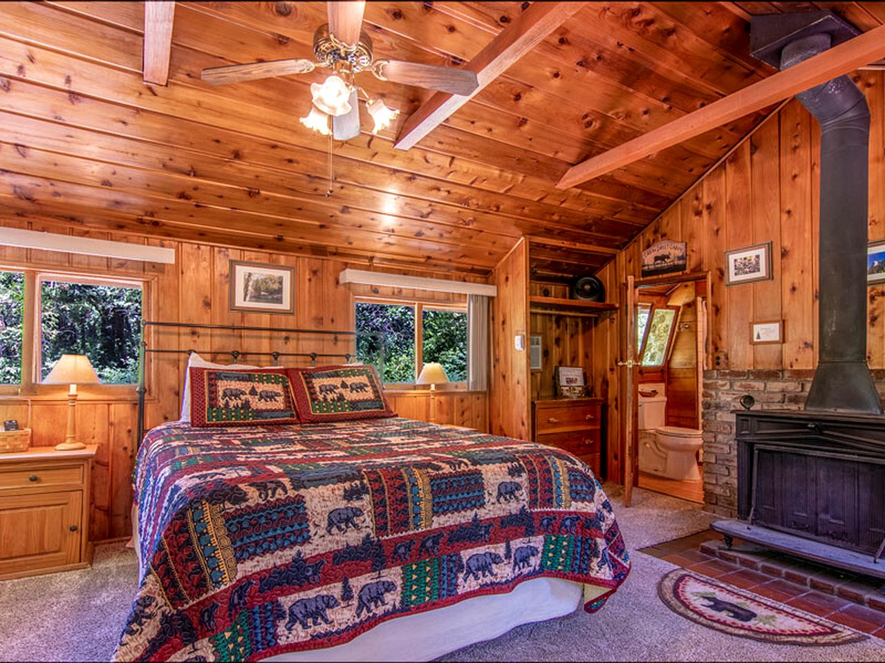 Couples' Cottage Rental in Idyllwild for a Romantic Getaway in California