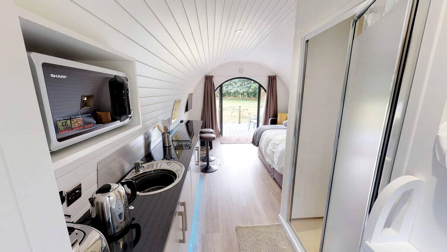 Gorgeous England Glamping Pod in the Norfolk Broads