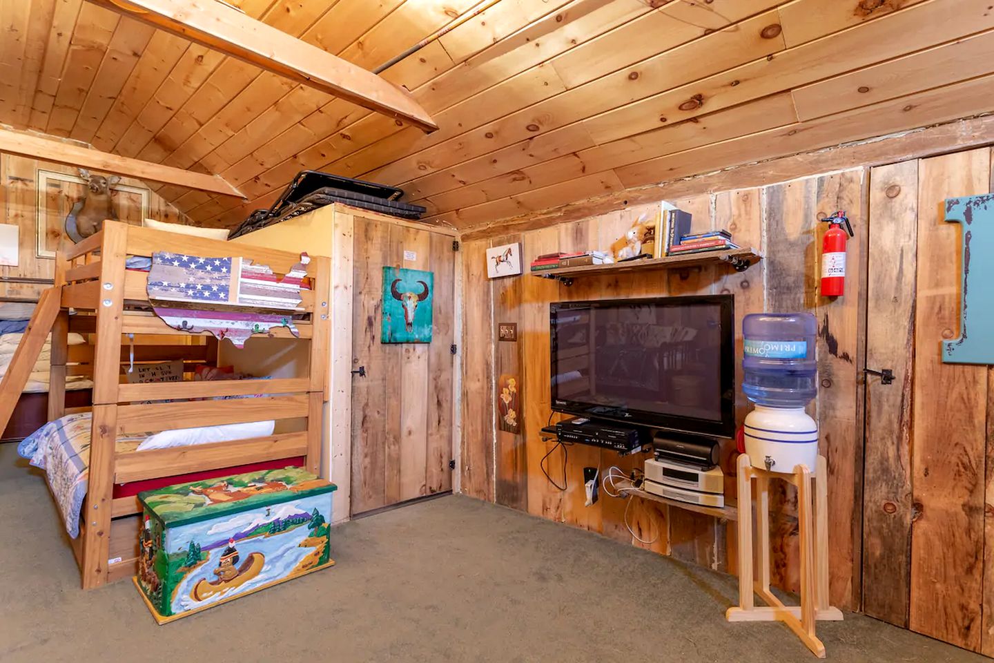 Lovely Barn Loft for Glamping in Connecticut