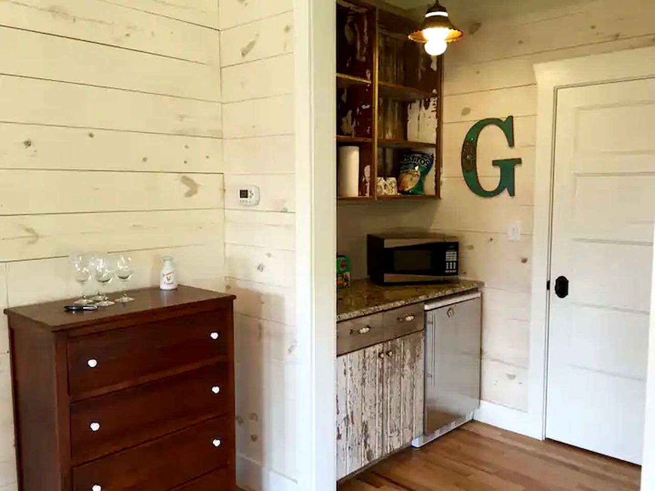 Idyllic Cottage on a Working Farm Perfect for Weekend Getaways in Texas