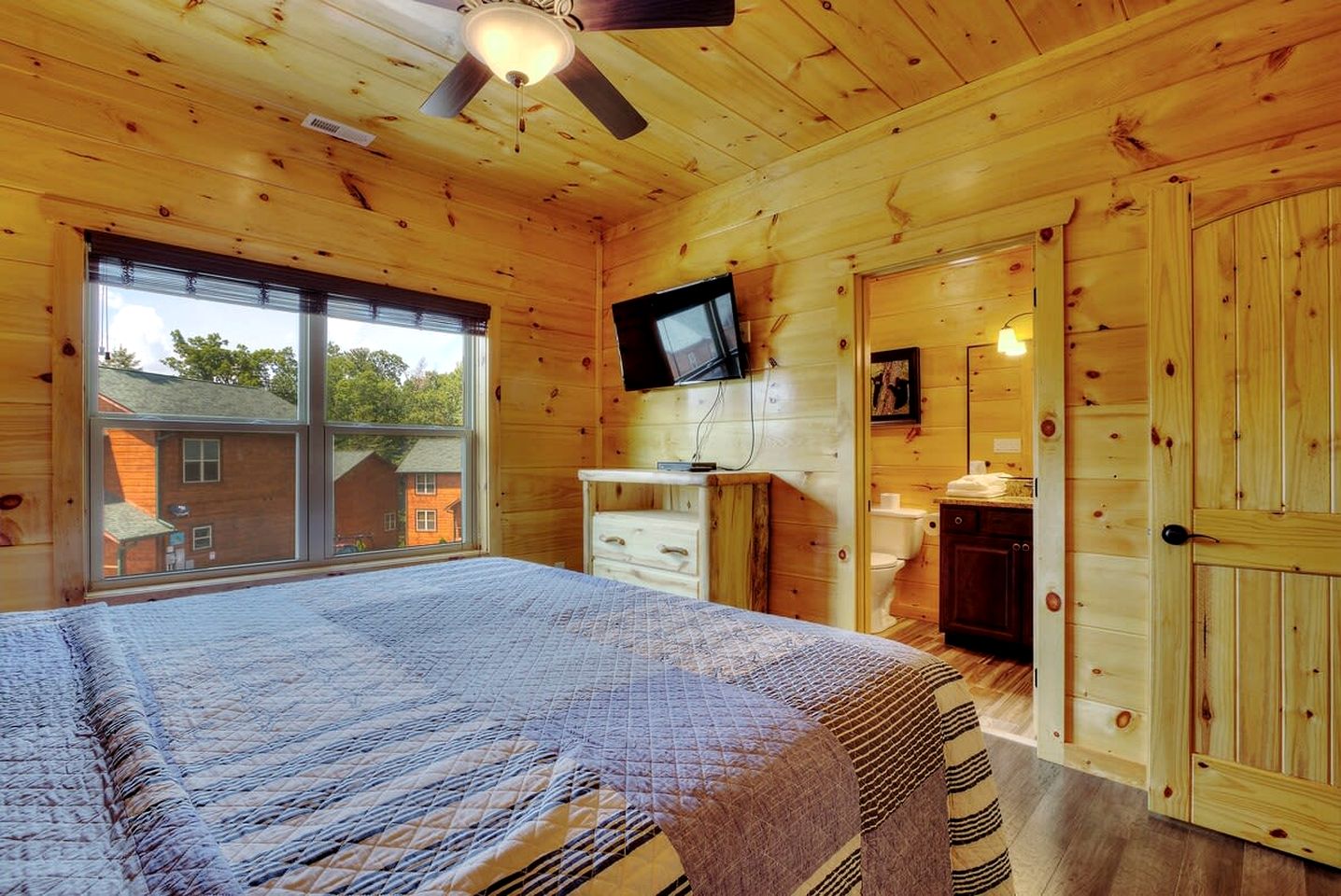 Luxury Gatlinburg Cabin with Theater & Game Room near Great Smoky Mountains National Park, TN