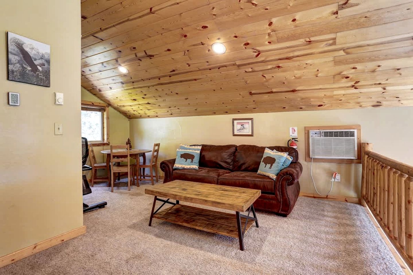 Lush Creekside Vacation Rental Haven near Mount Rushmore in South Dakota