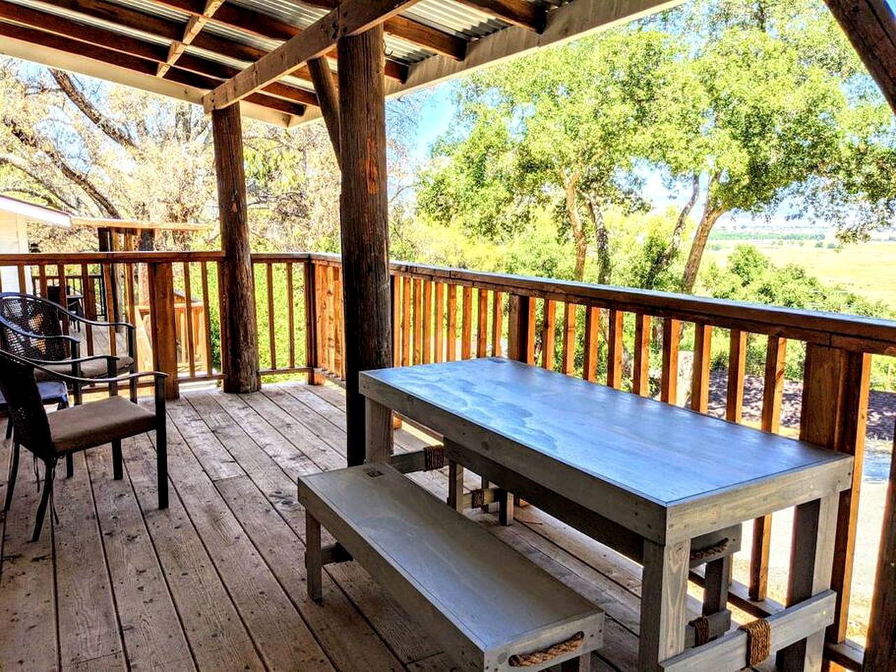 5 The Tipsy Turkey's Den-Cabin in Santa Ysabel, CA