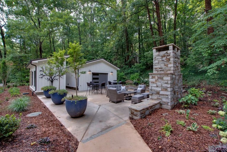 Tree Houses (United States of America, Scottsboro, Alabama)