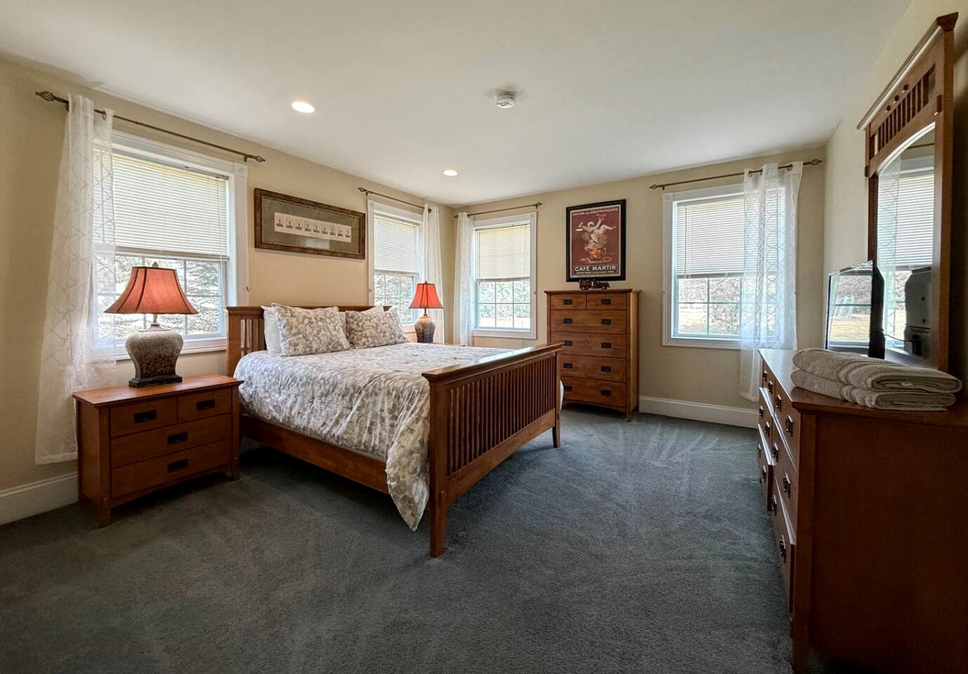 Spacious North Conway Vacation Home with Hot Tub & Mountain Views near Downtown, New Hampshire