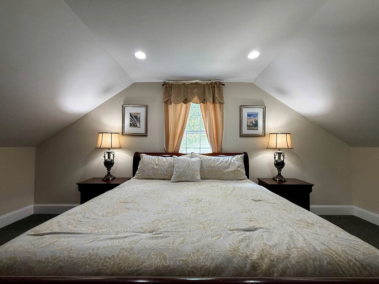 Spacious North Conway Vacation Home with Hot Tub & Mountain Views near Downtown, New Hampshire
