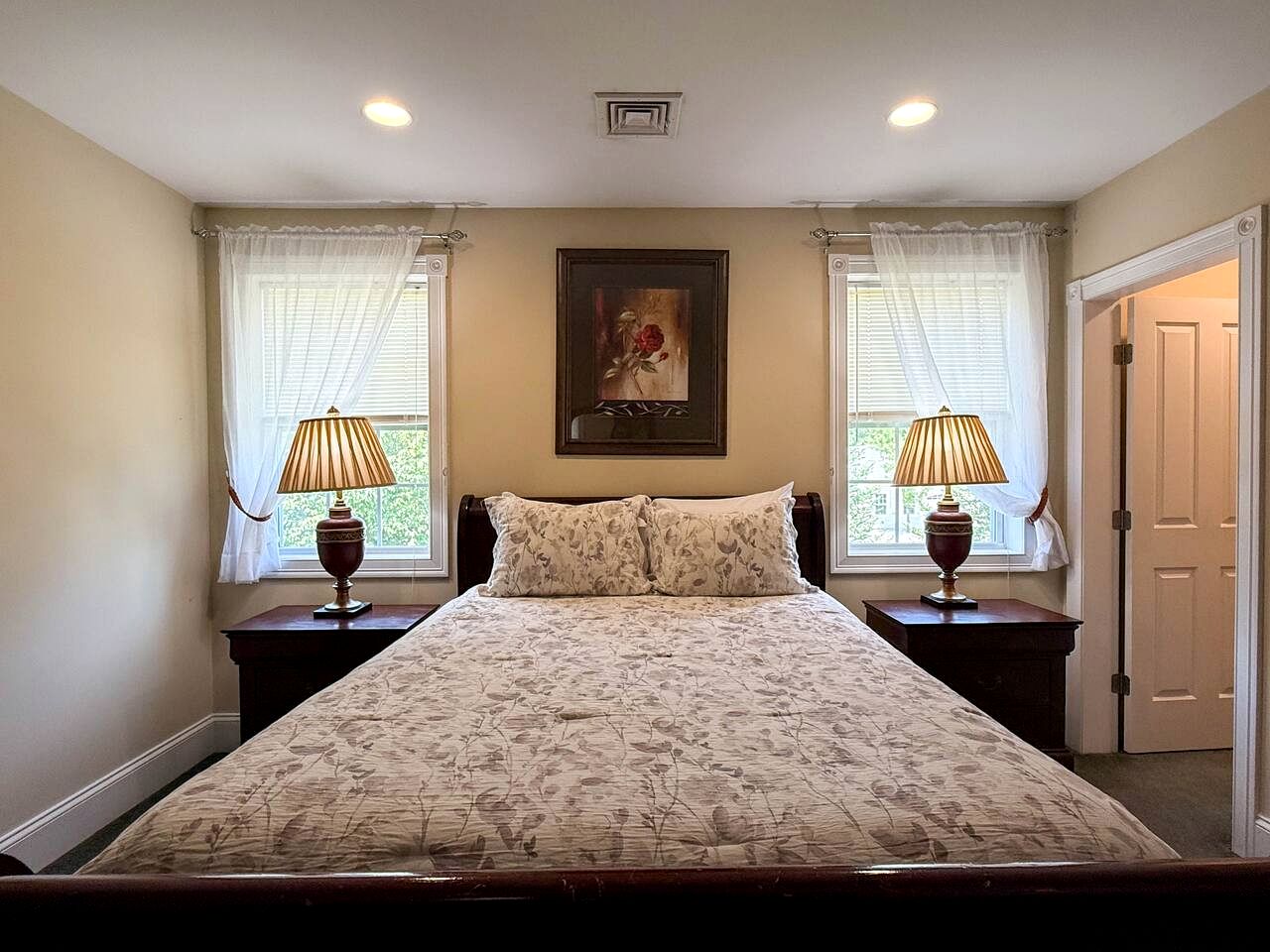 Spacious North Conway Vacation Home with Hot Tub & Mountain Views near Downtown, New Hampshire
