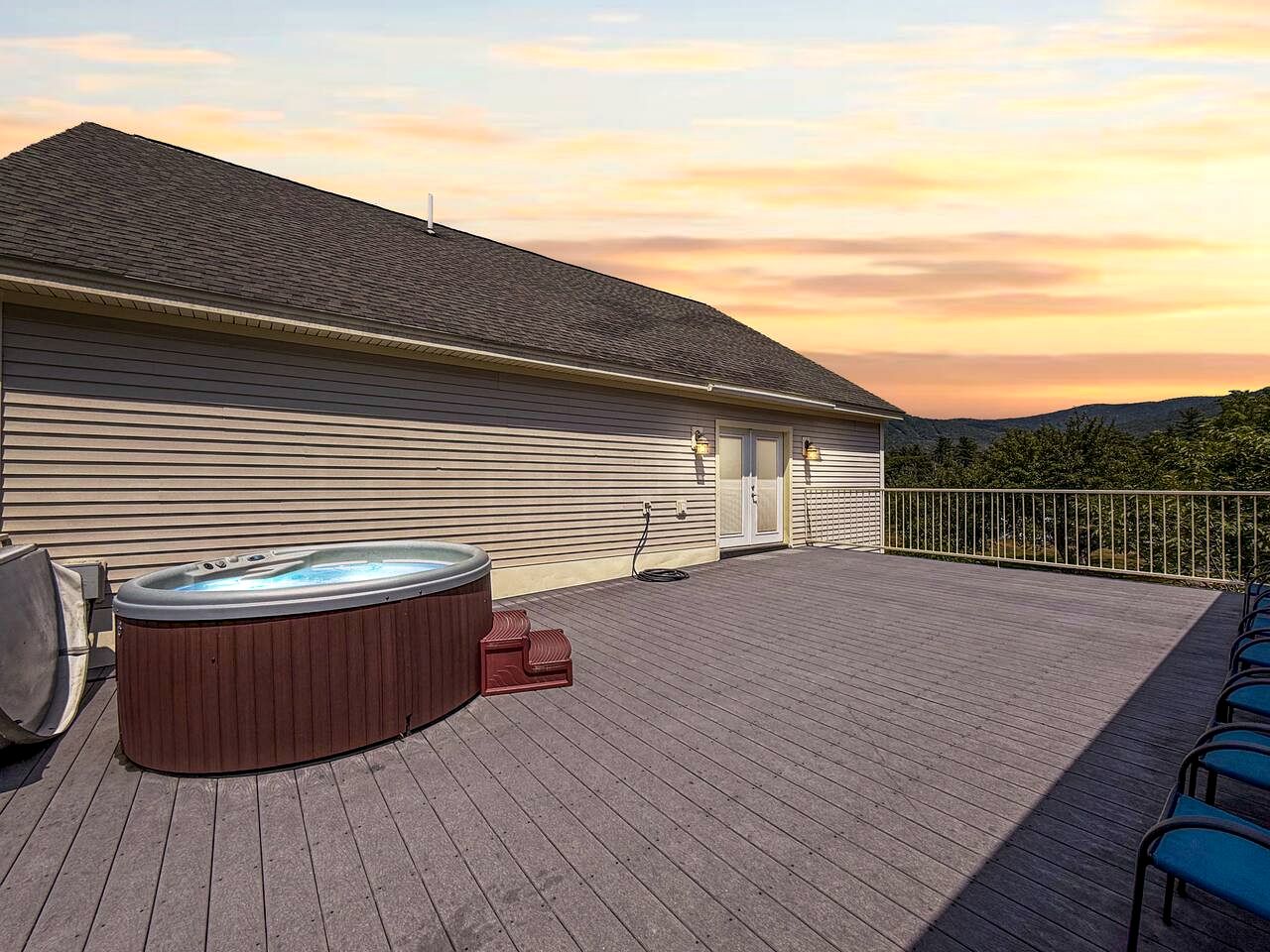 Spacious North Conway Vacation Home with Hot Tub & Mountain Views near Downtown, New Hampshire