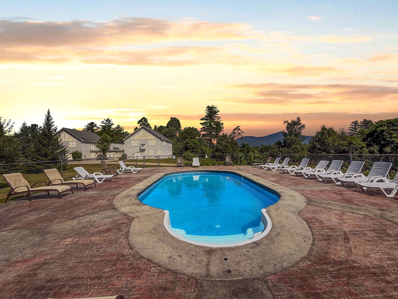 Spacious North Conway Vacation Home with Hot Tub & Mountain Views near Downtown, New Hampshire