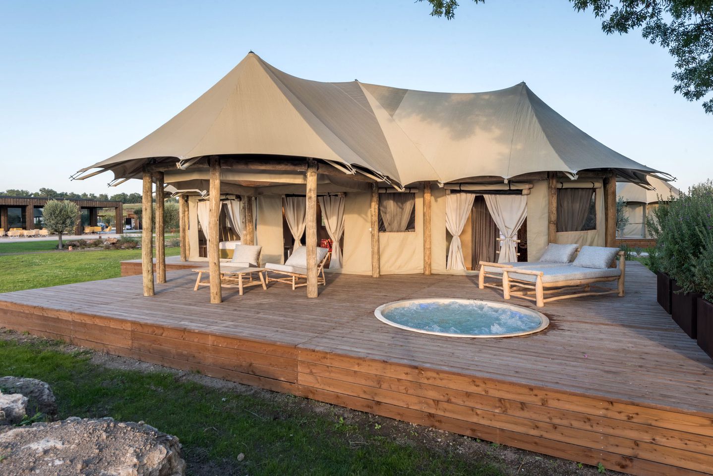 Gorgeous Spa Resort for Luxury Camping in Italy