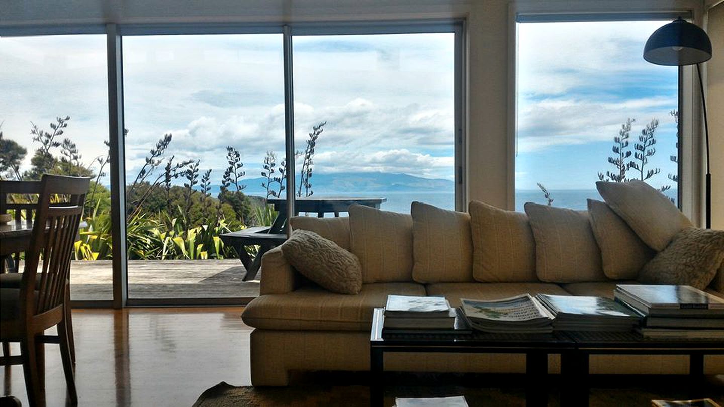 Clifftop Great Barrier Island Accommodation for a Secluded Getaway