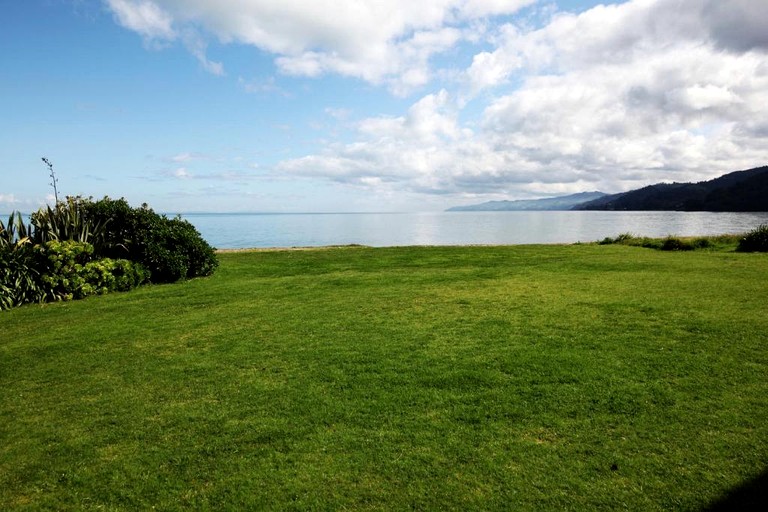 Luxurious Suite Rental on the Coromandel Peninsula in New Zealand | Nature Lodges (Te Puru, North Island, New Zealand)