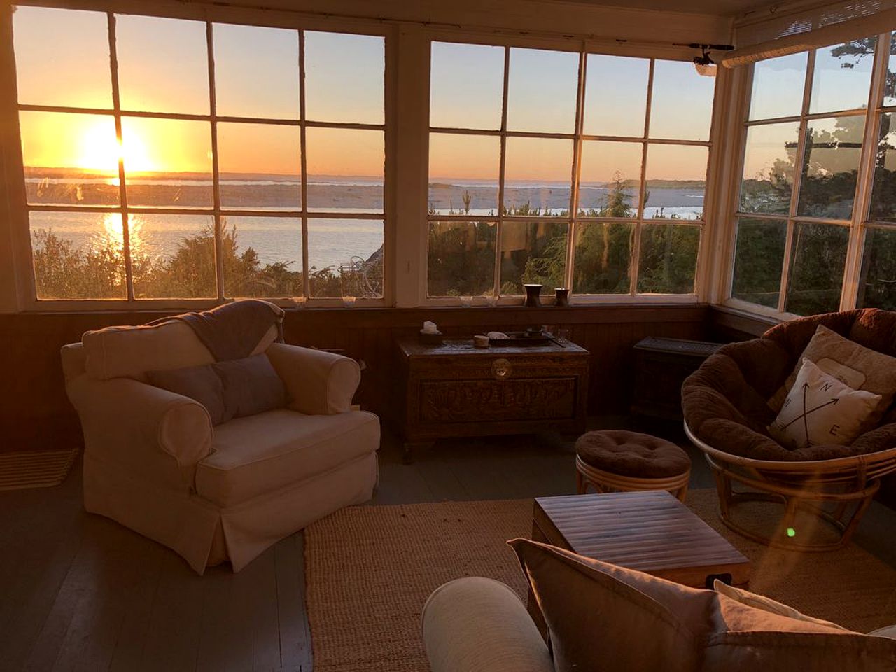 Historic Waterfront Beach House Rental for an Oregon Family Vacation