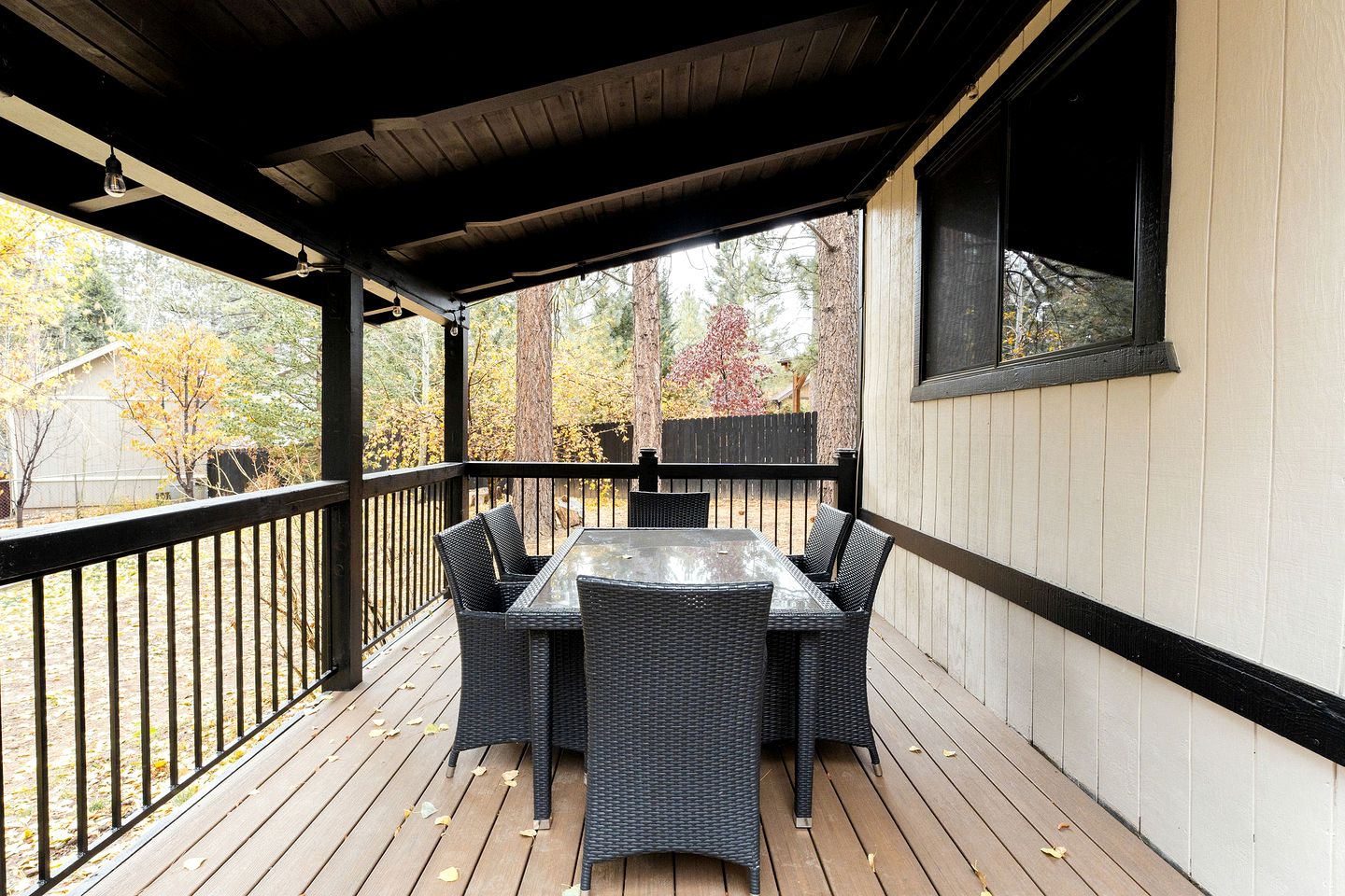 Amazing Glamping Destination: Luxury Cabin with a Hot Tub in Big Bear Lake, CA