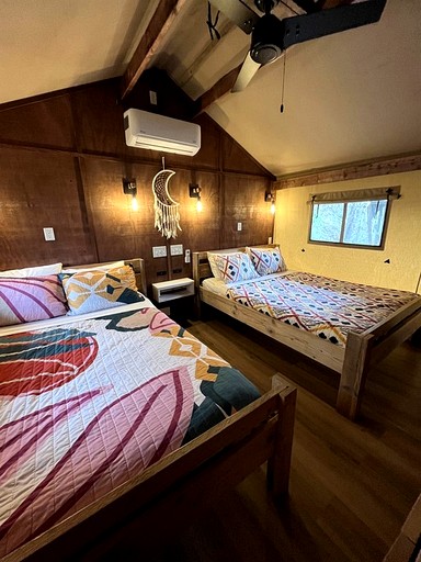 Safari Tents (Gatlinburg, Tennessee, United States of America)