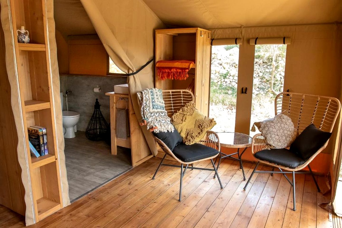Idyllic Equipped Safari Tents Incredible for a Romantic Couple Retreat in Italy