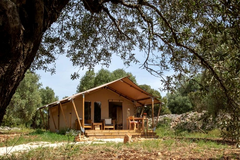 Domus Olea Glamping | Safari Tents (Ceglie Messapica, Puglia, Italy)