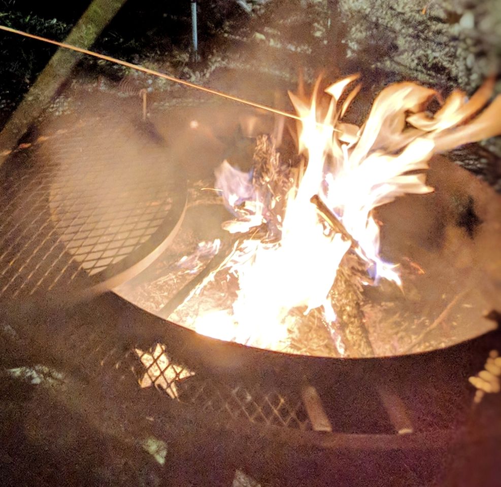 Incredible Safari Tent with Barbecue in Staples, Texas