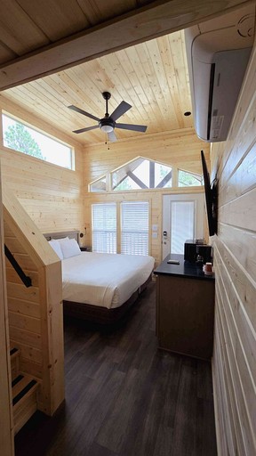 Cabins (United States of America, Williams, Arizona)