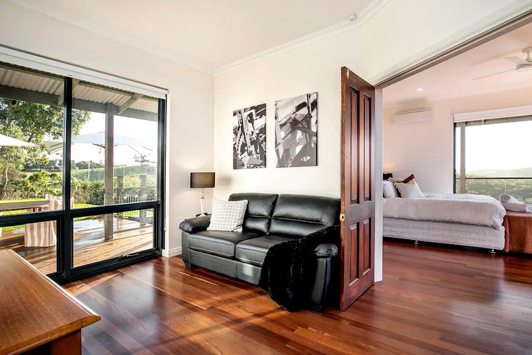 Villas (Victor Harbor, South Australia, Australia)